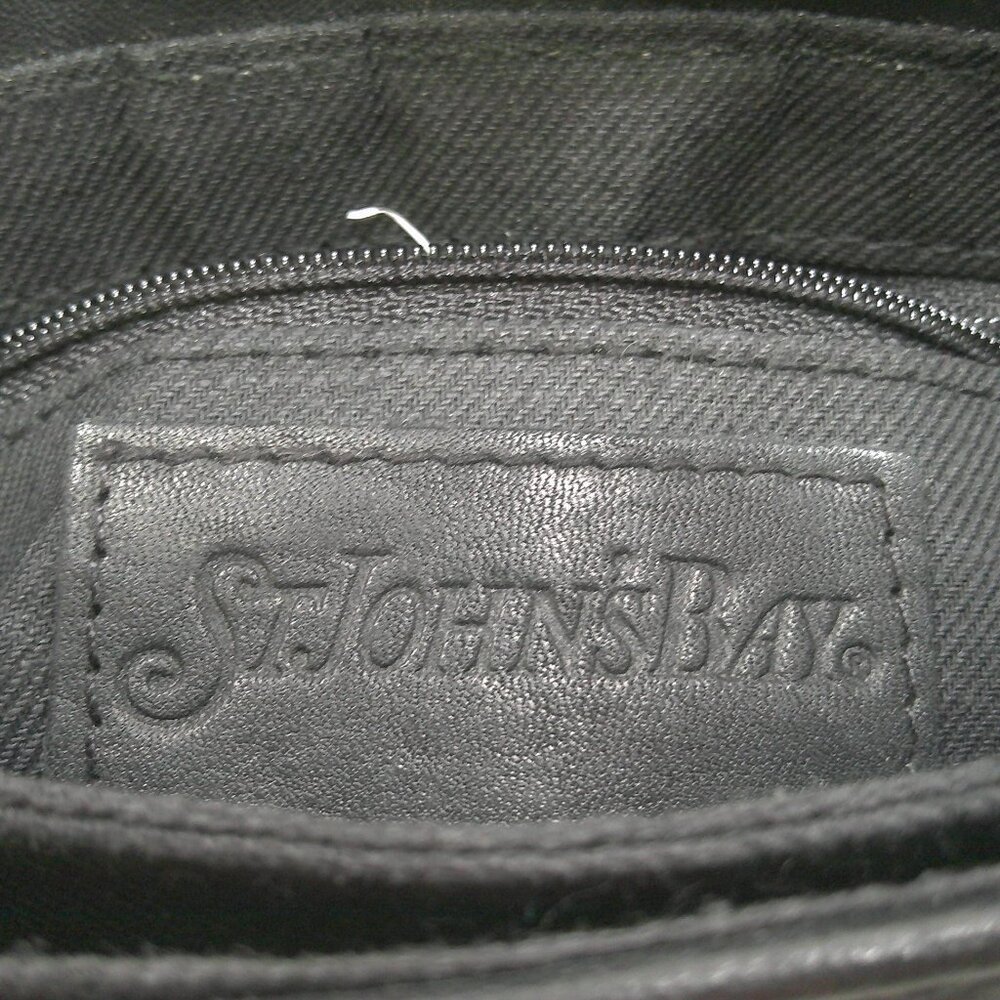 St. John's Bay Vintage Minimalist Black Leather crossbody Silver Toned Hardware - Picture 3 of 11